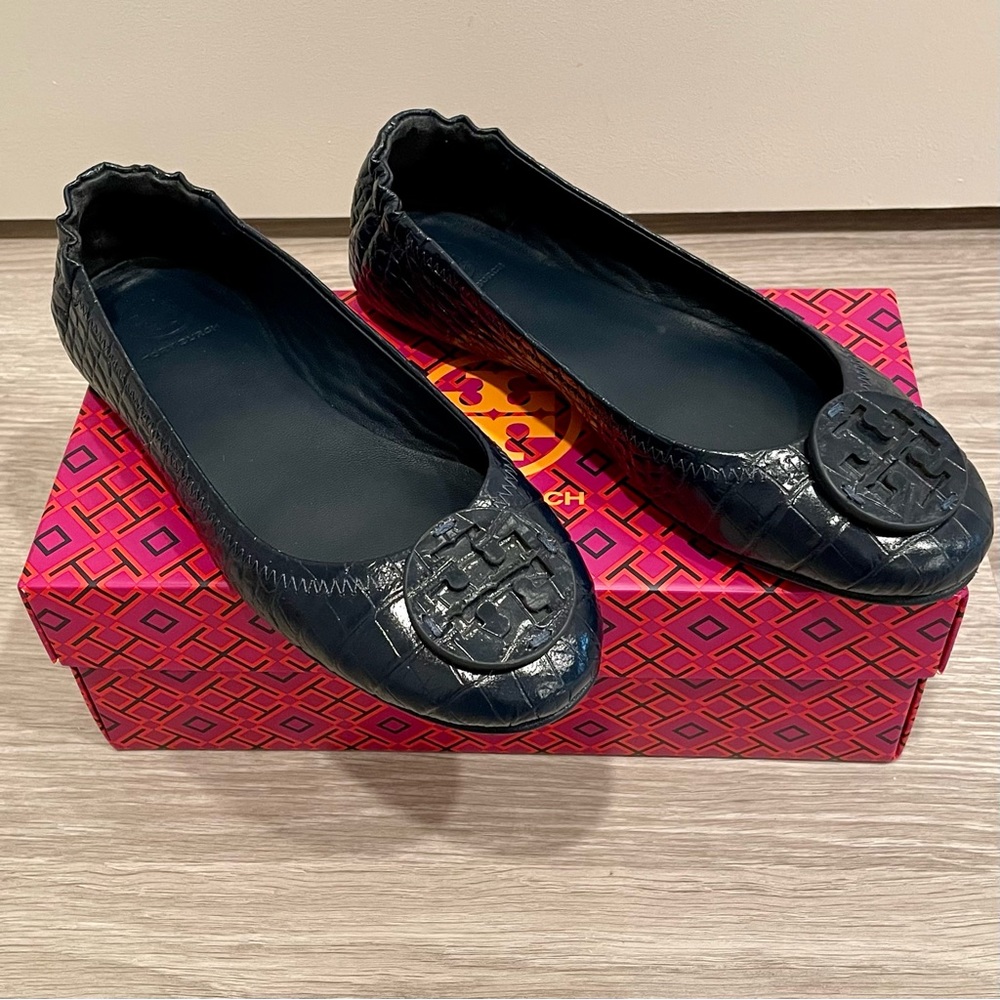 Tory Burch Minnie Travel Ballet Flat in Embossed Leather